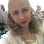 Elena_nog_alleen